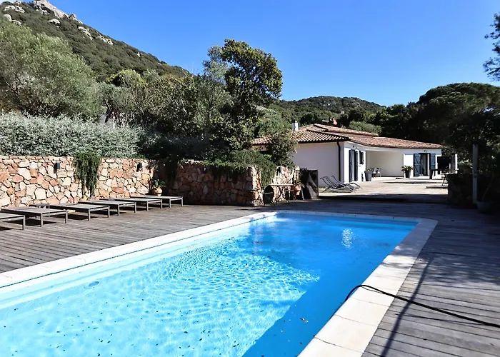 Villa L'alivi, Prestige Avec Vue Panoramique Figari (Corsica)